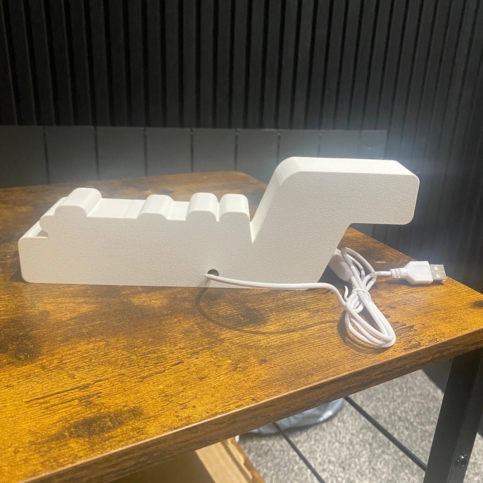 Bigtrak Retro Logo USB LED Sign USB Lamps Lightbox Collector