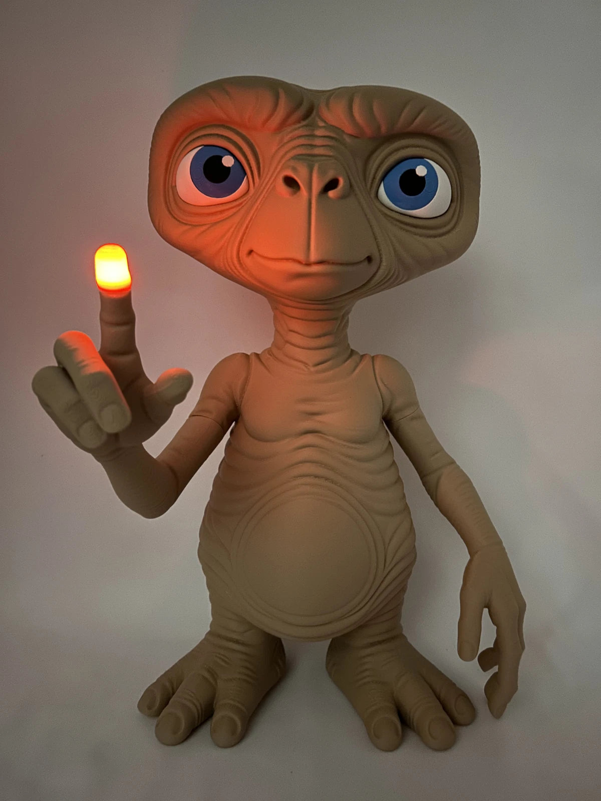 E.T with Light up Finger 3D Printed Ornament 40cm Movie Fan Gift