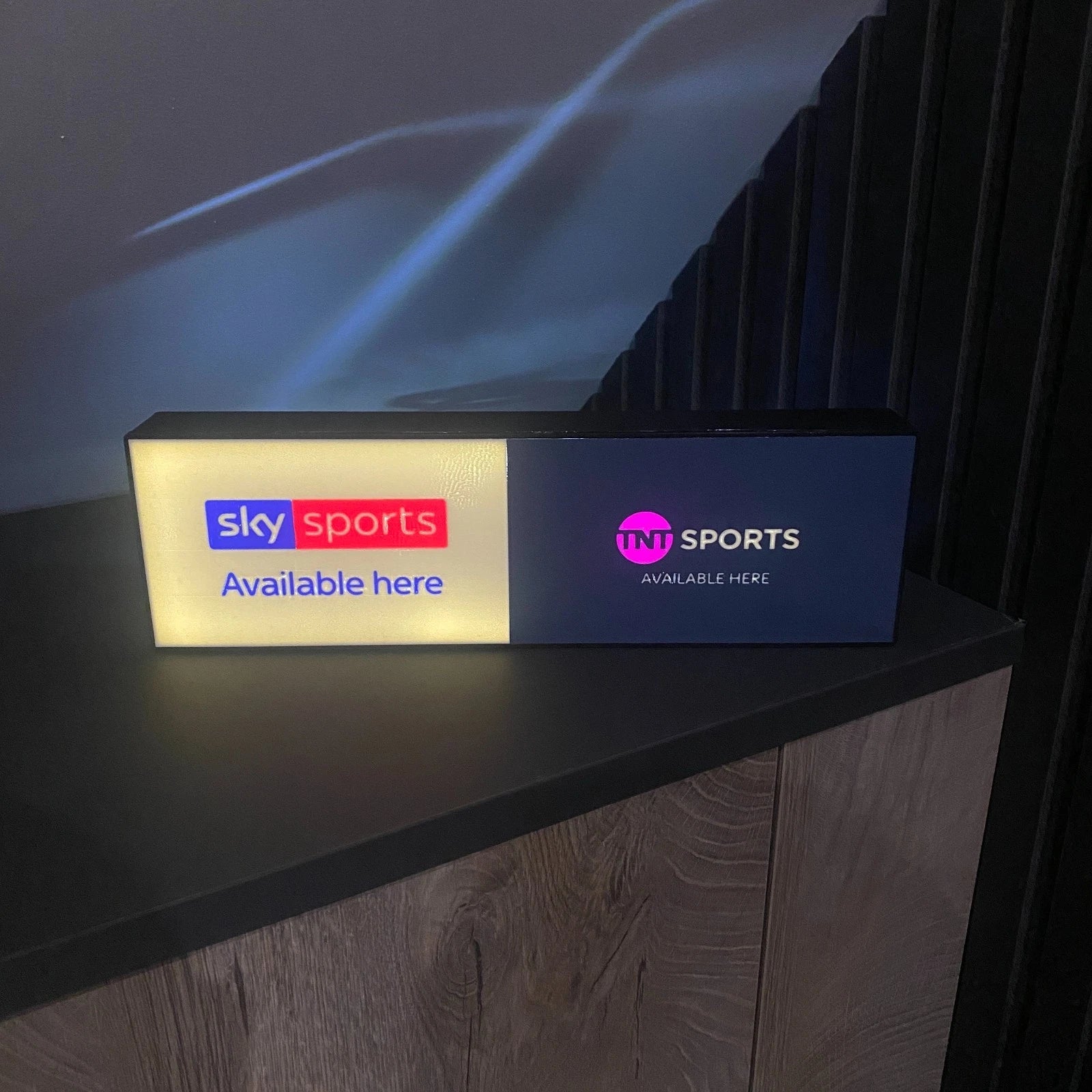 Sky Sports TNT Light Box Gift Novelty Lamp Man Cave Bar Shed Pub Sign Led USB
