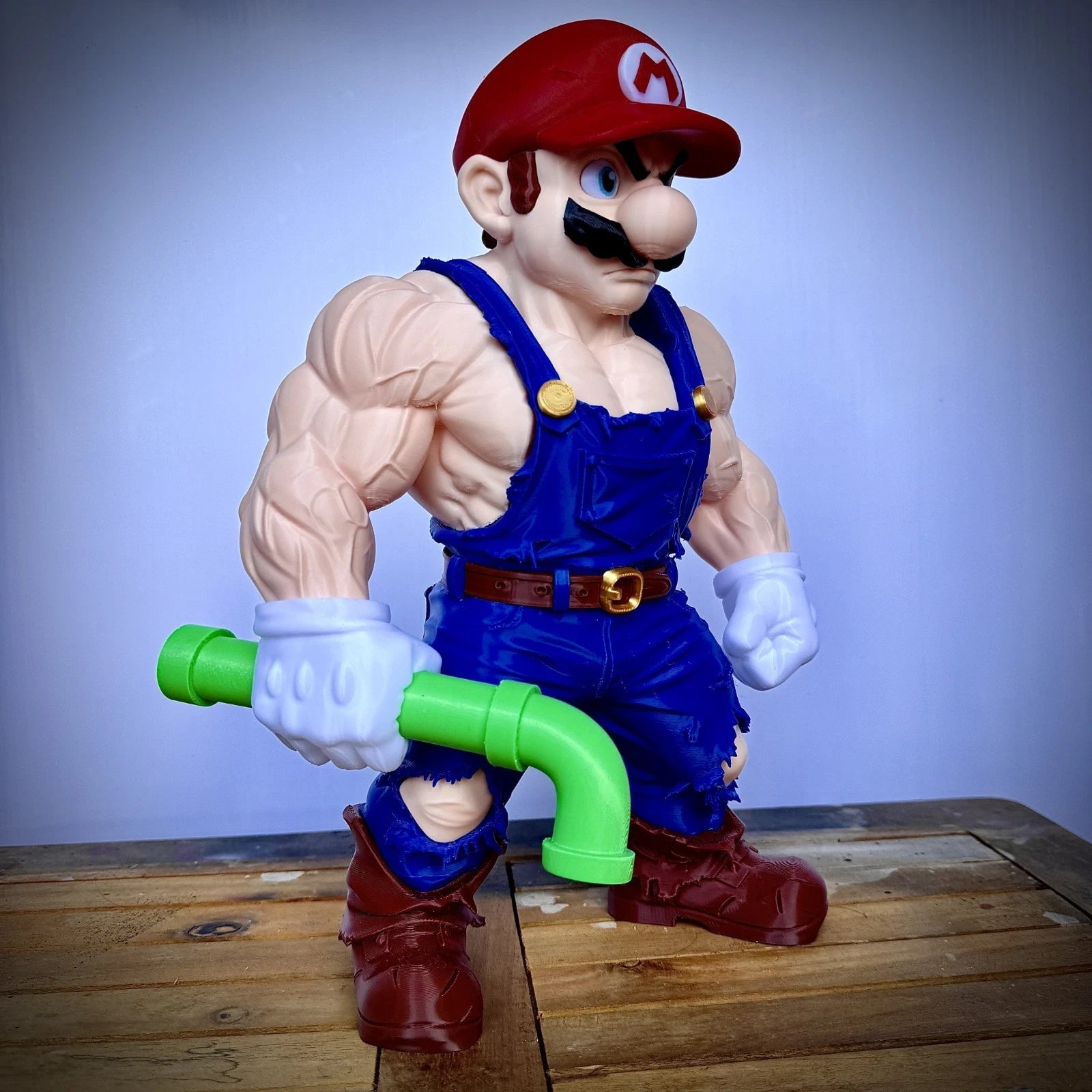 Muscle Mario & Luigi Gamer Movie Icons Figures Ornament Gift Display