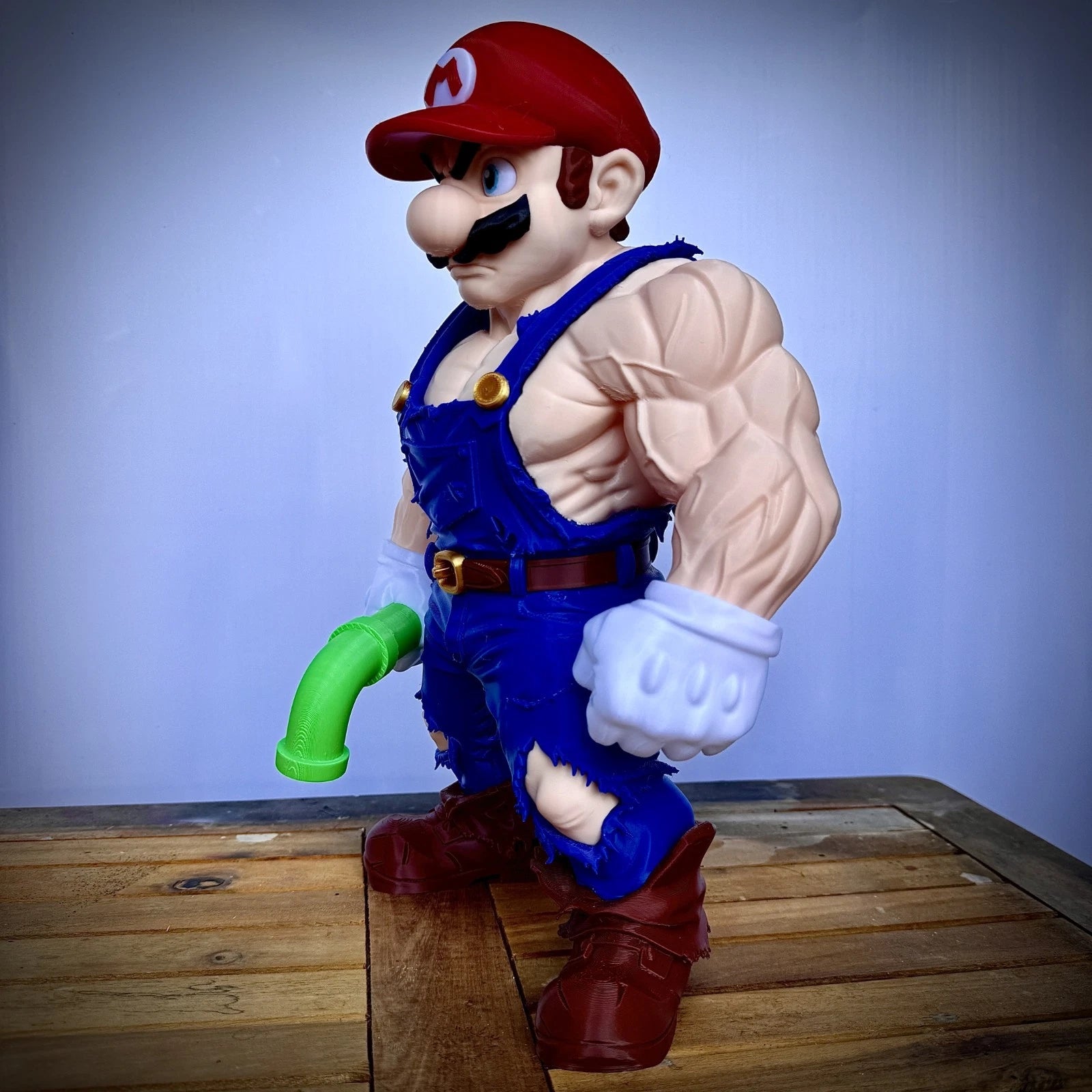 Muscle Mario & Luigi Gamer Movie Icons Figures Ornament Gift Display